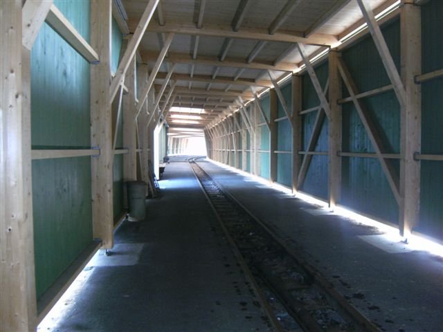 028) Wagenhalle